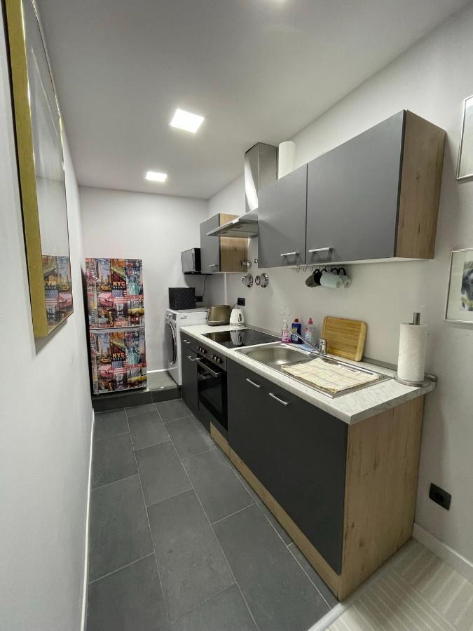 베를린 Bright: Flat With Balcony - Kitchen - Free Parking 아파트 외부 사진