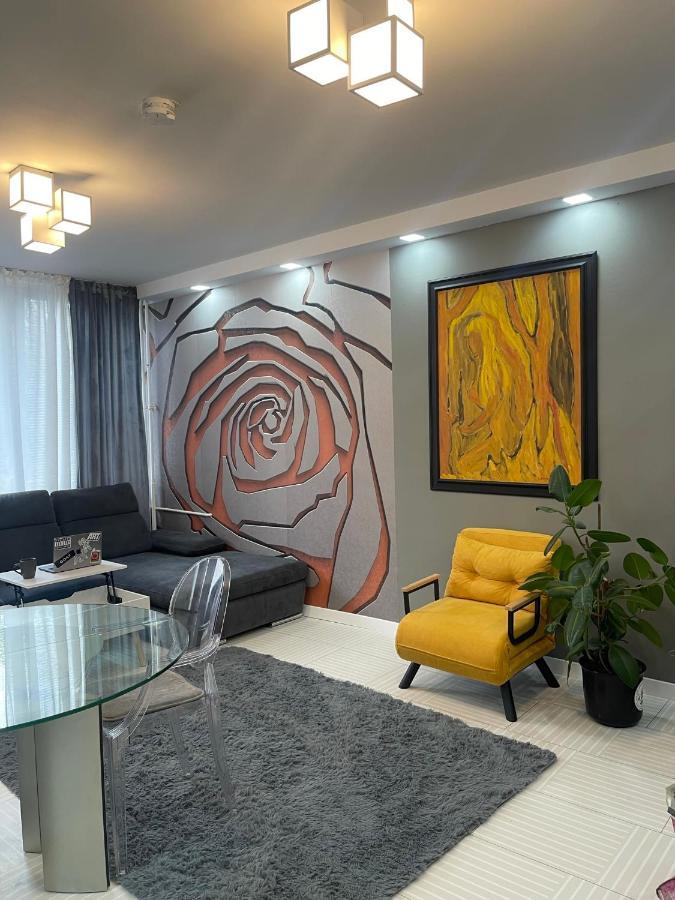 베를린 Bright: Flat With Balcony - Kitchen - Free Parking 아파트 외부 사진